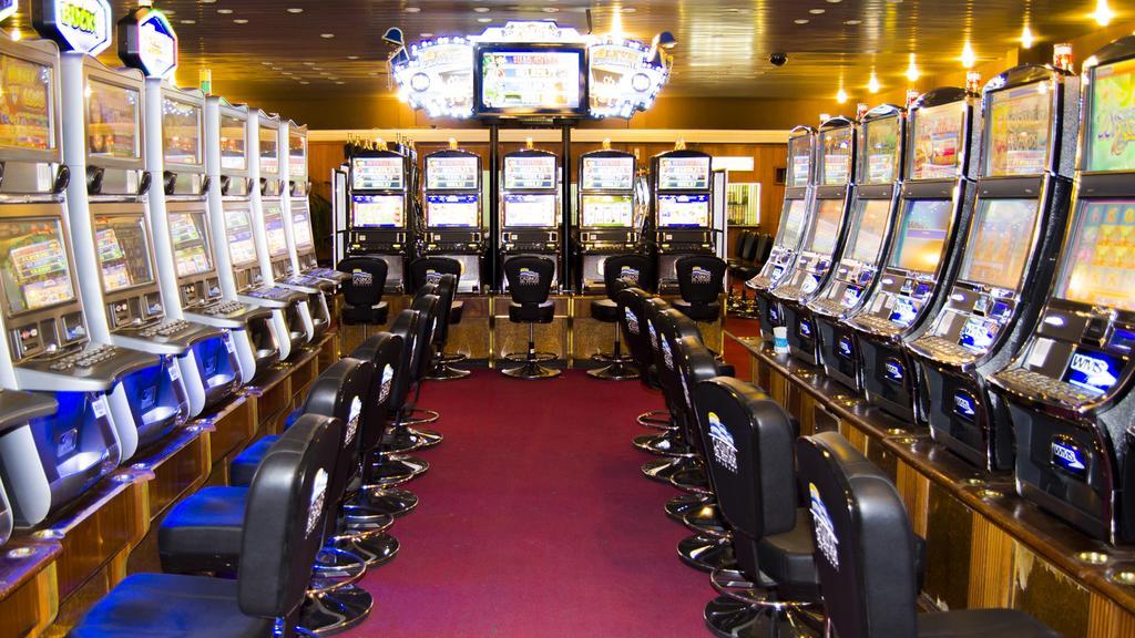 Hotel Casino Carmelo Buitenkant foto
